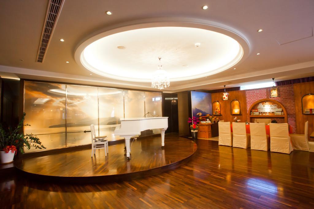 Sun Moon Lake Hotel Jücsi Kültér fotó
