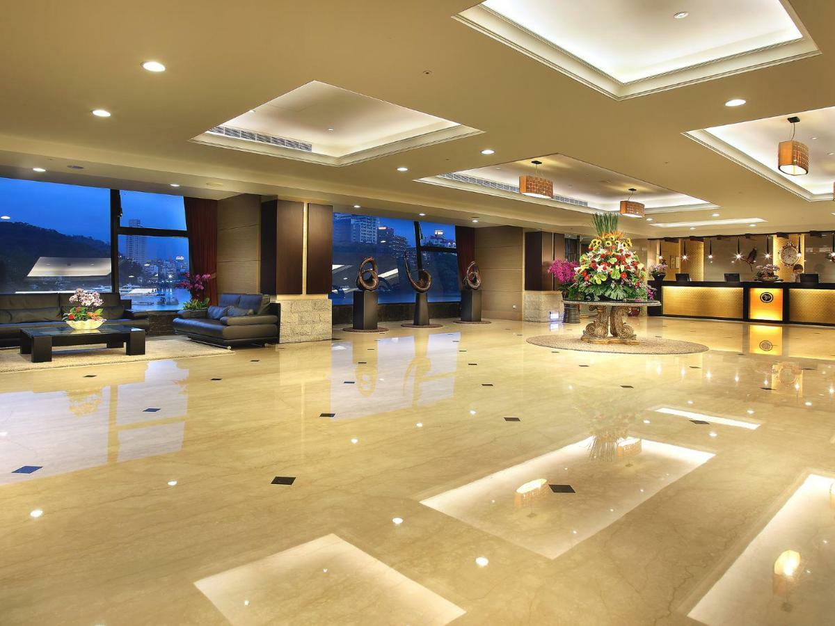 Sun Moon Lake Hotel Jücsi Kültér fotó